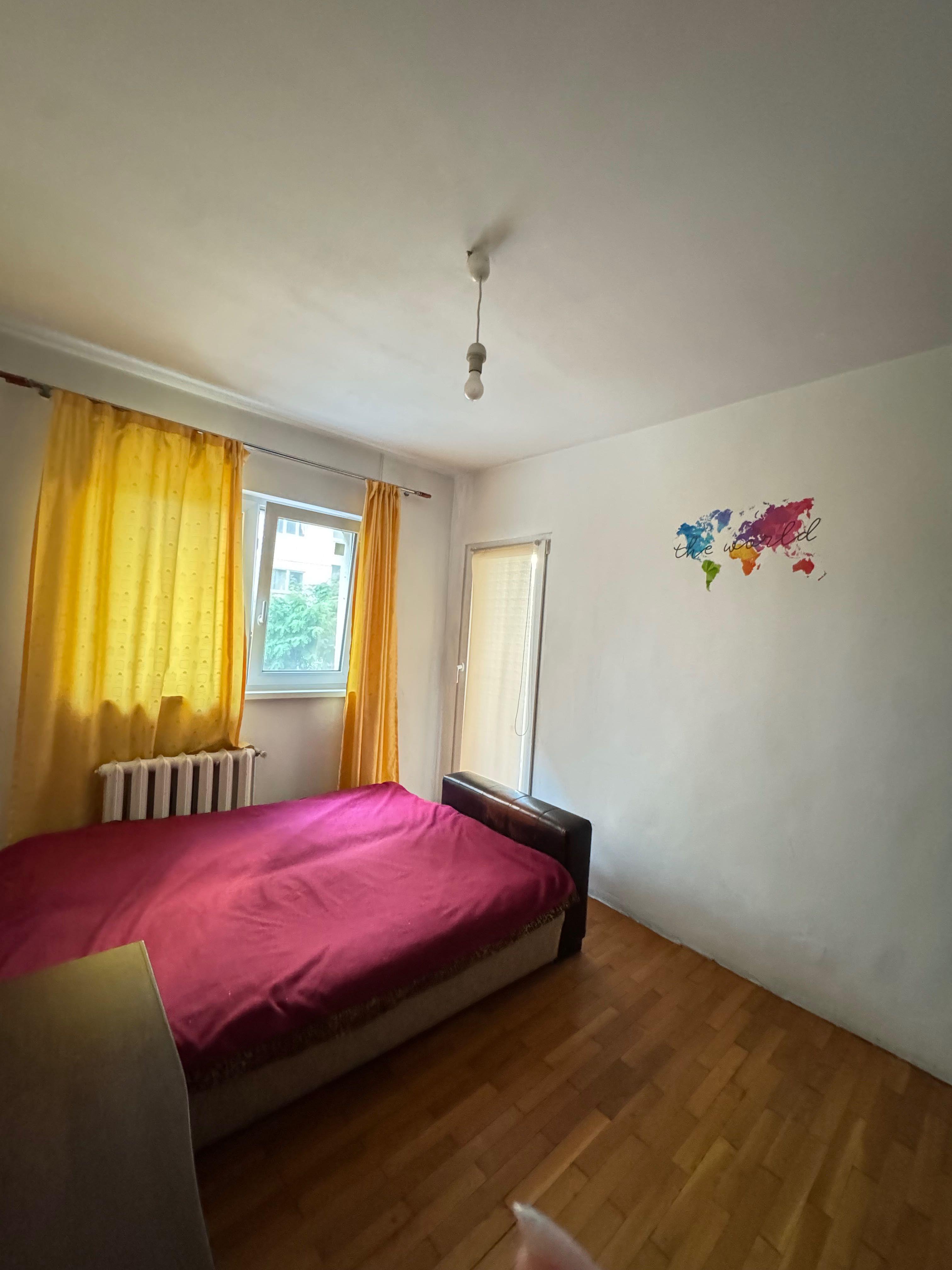Camera libera pentru o fata - Cluj Napoca
