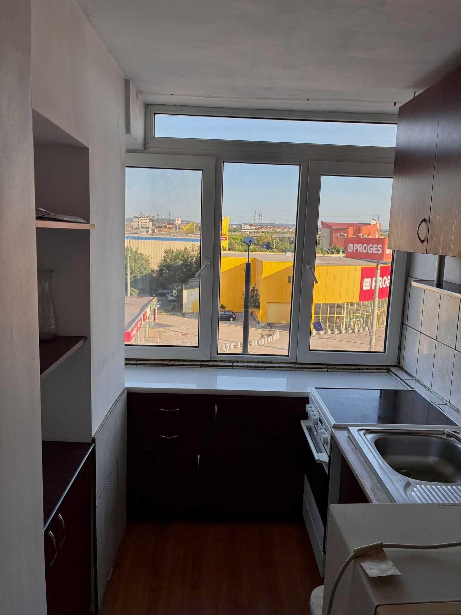 Apartament 1 camera tip D, decomandat, zona Nufarul