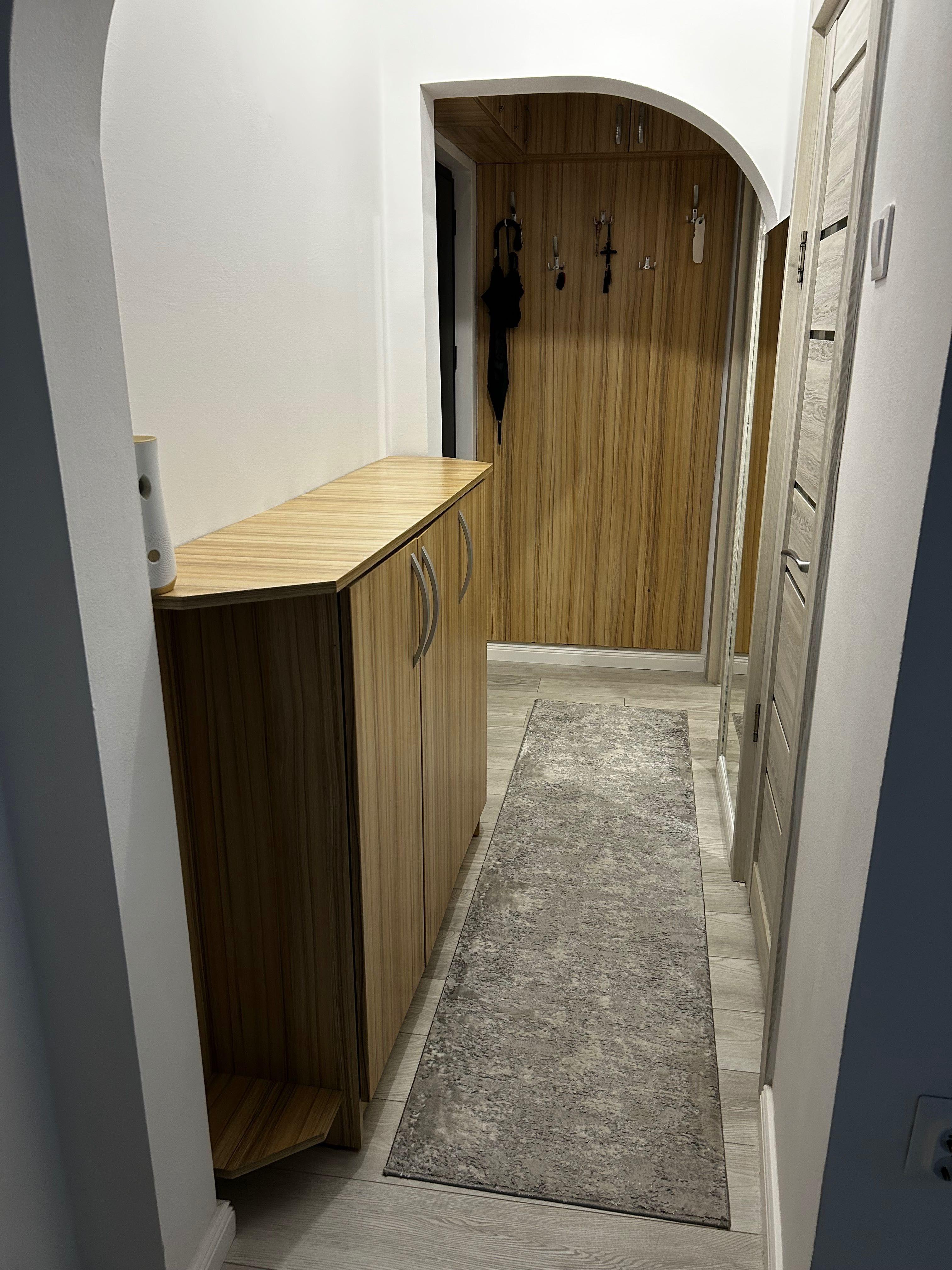 Apartament de vânzare cu 3 camere în Velenta