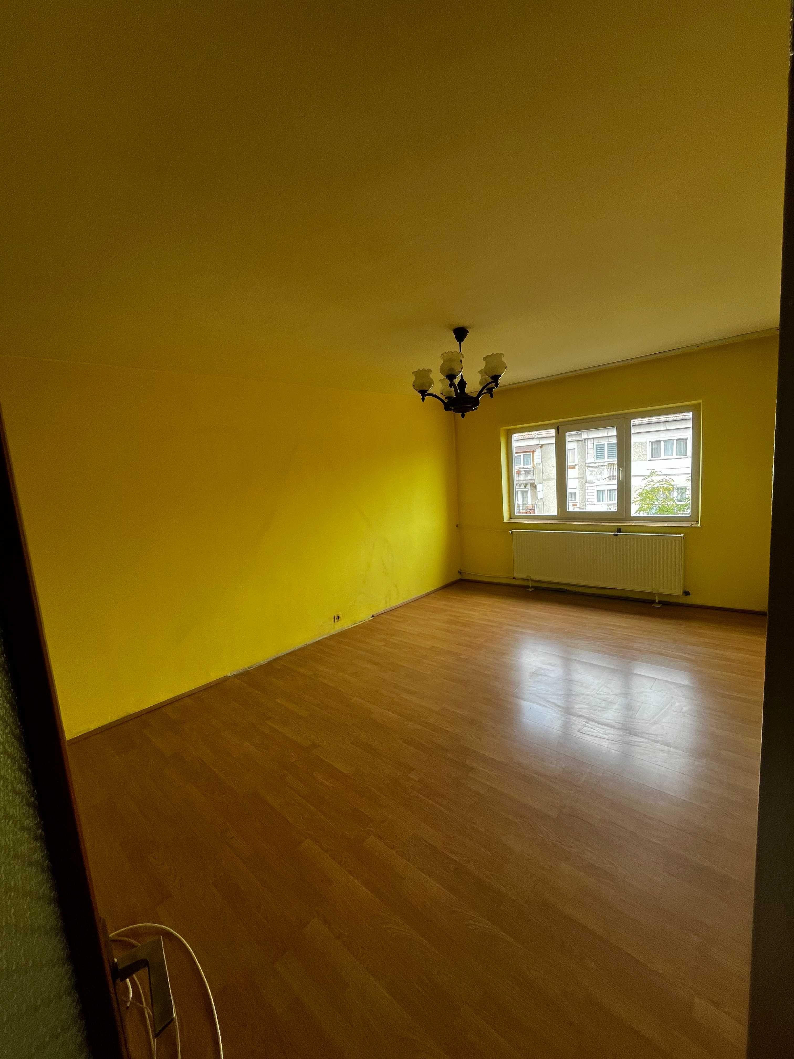Inchiriere Apartament 2 Camere Decomandate de tip PB str. Eftimie Murgu