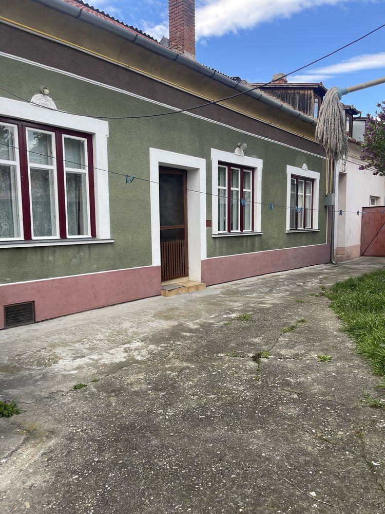 Casa de vanzare !