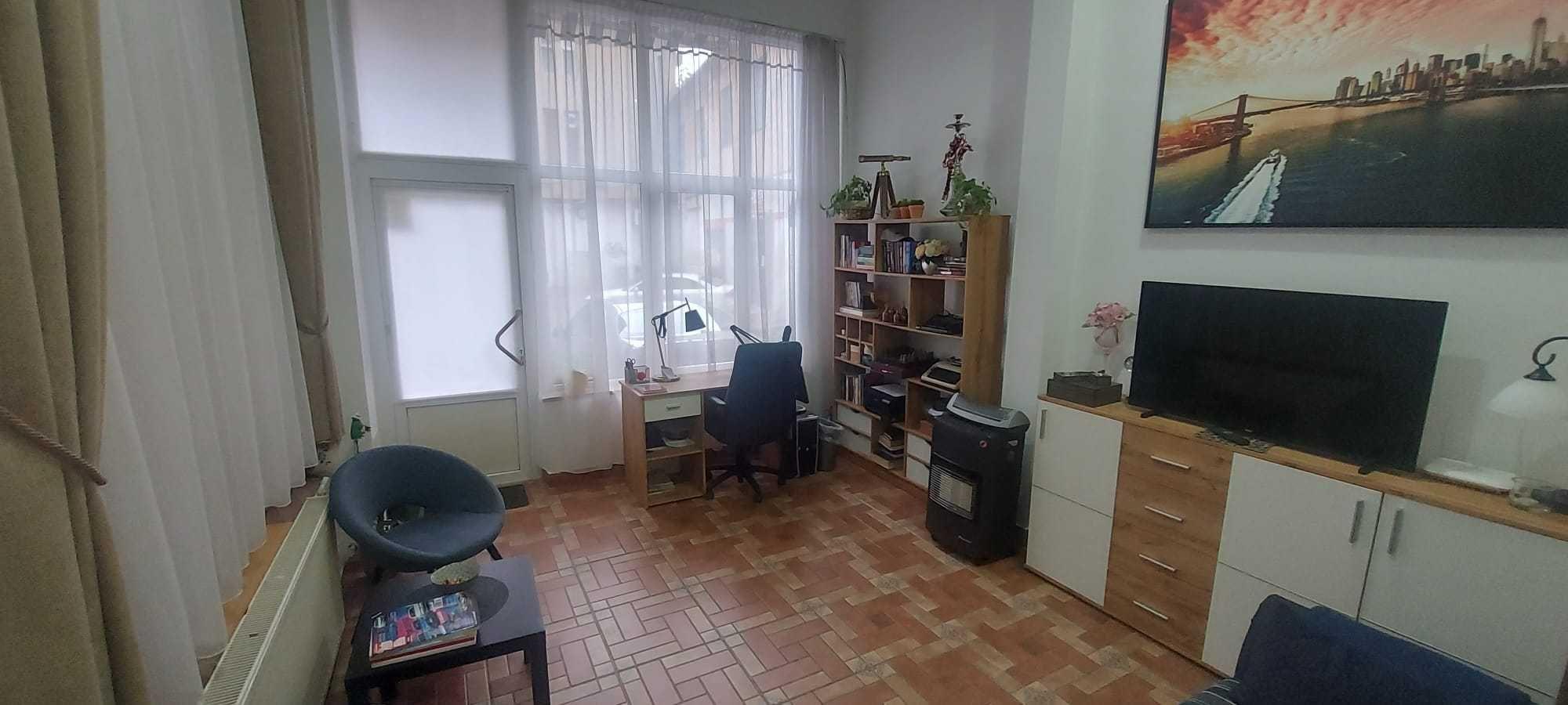Spațiu comercial ultracentral Oradea, de vânzare - imagine 1