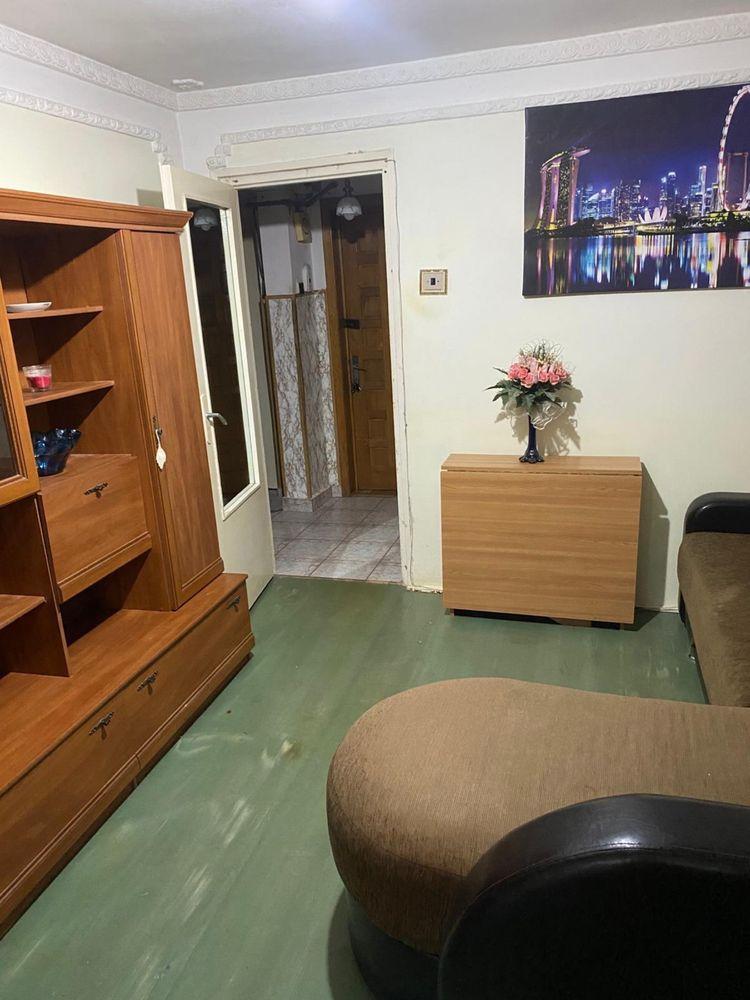 Apartament 3 camere - imagine 1