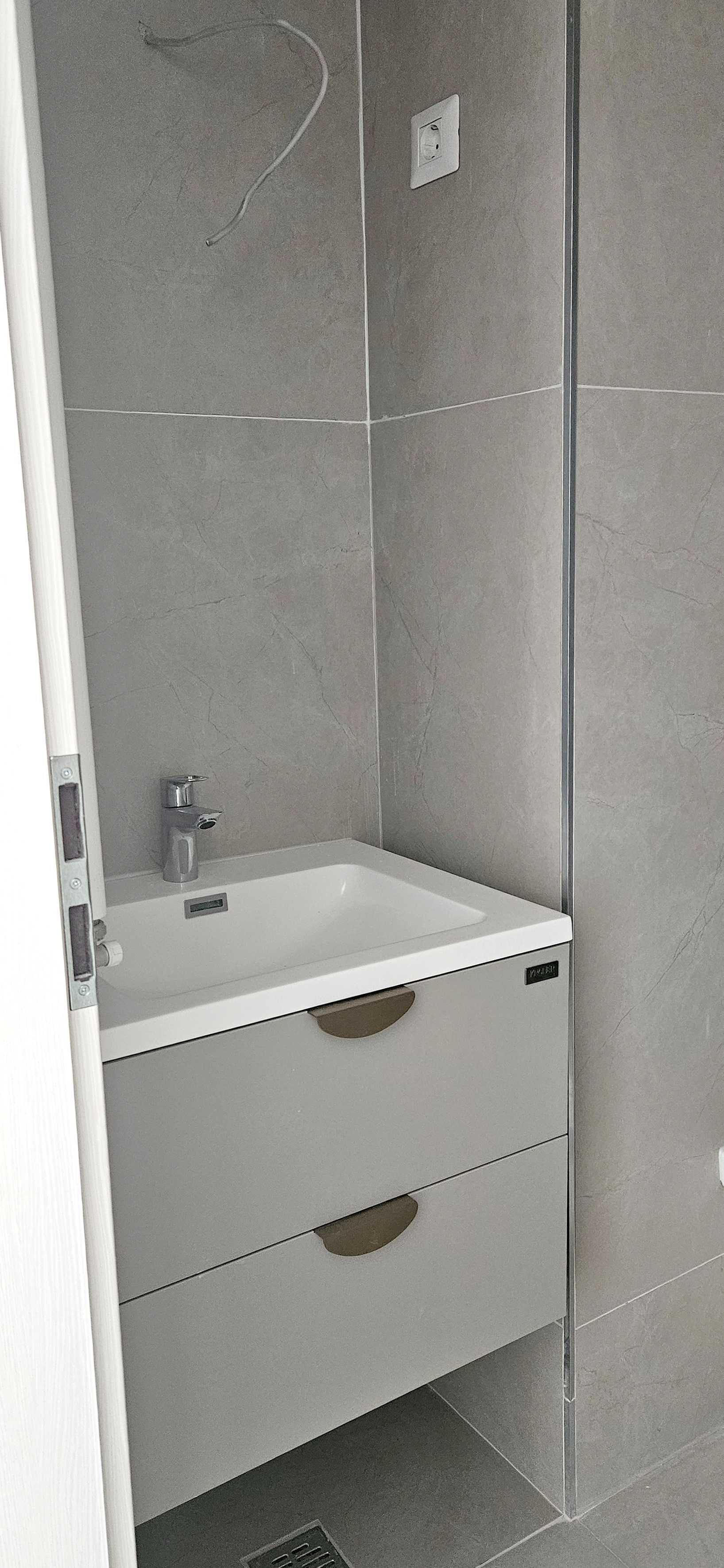 Inchiriez apartament 3 camere,2 bai, MRS Gradinile pe minim 1 an