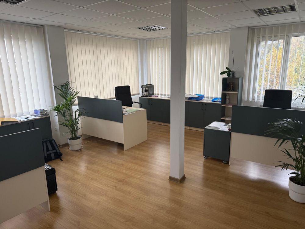 Spații de birouri de închiriat – Ploiești, zona Podul Înalt |  Parcare - imagine 1