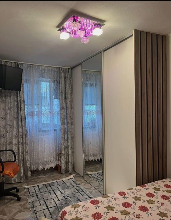 Inchiriez apartament confort 3 zona Cora Pantelimon