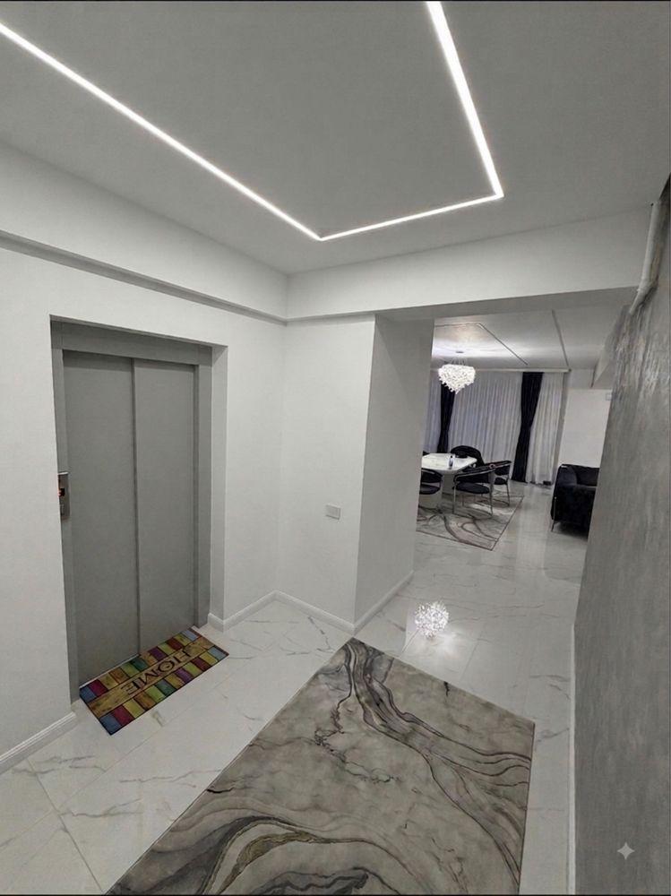 Penthouse 4 camere 159 m² de vanzare