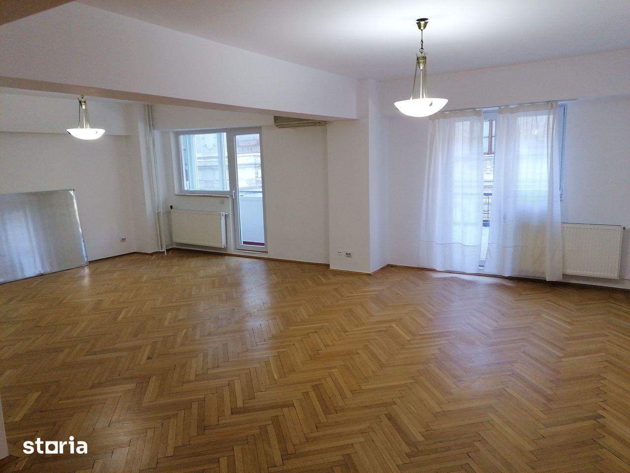 La UNIVERSITATE, apartament elegant, somptuos salon de 45mp. - imagine 1