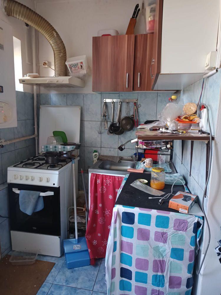 Vand apartament 2 camere