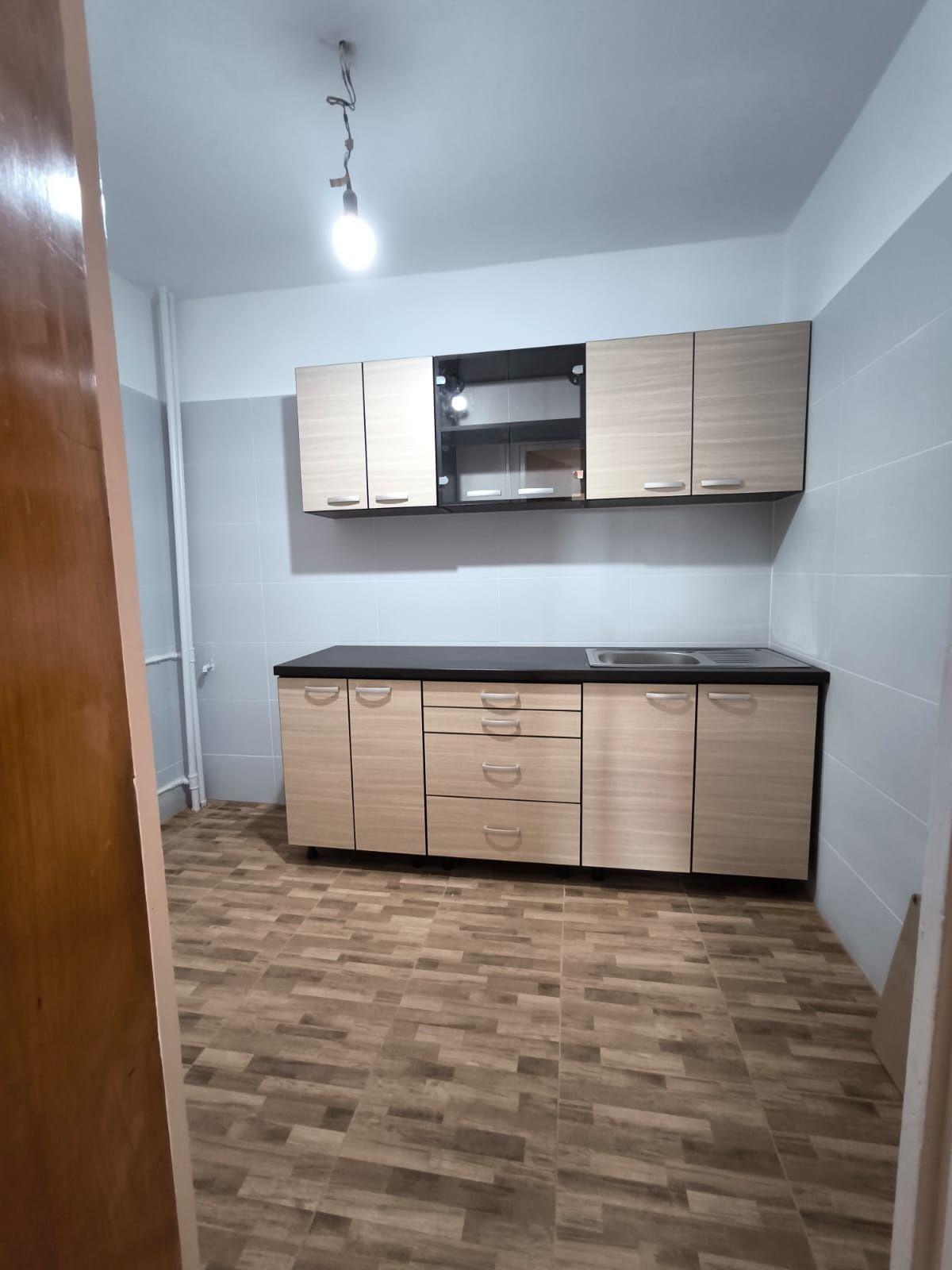 PARTICULAR | 3 camere decomandat | 200 m METROU | PET FRIENDLY