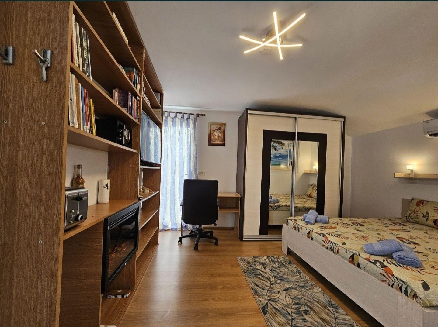 Ofer spre închiriere o garygsonieră, tip Studio Flat, în Buftea Centru