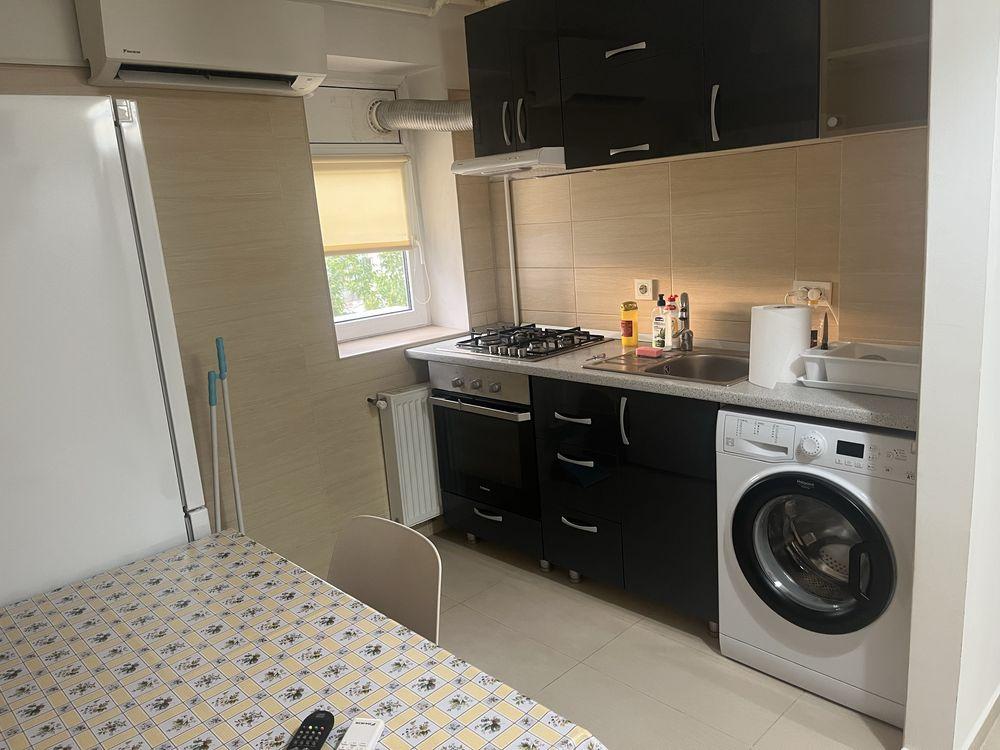 Particular Inchiriere apartament  3 camere Buftea  Studio central