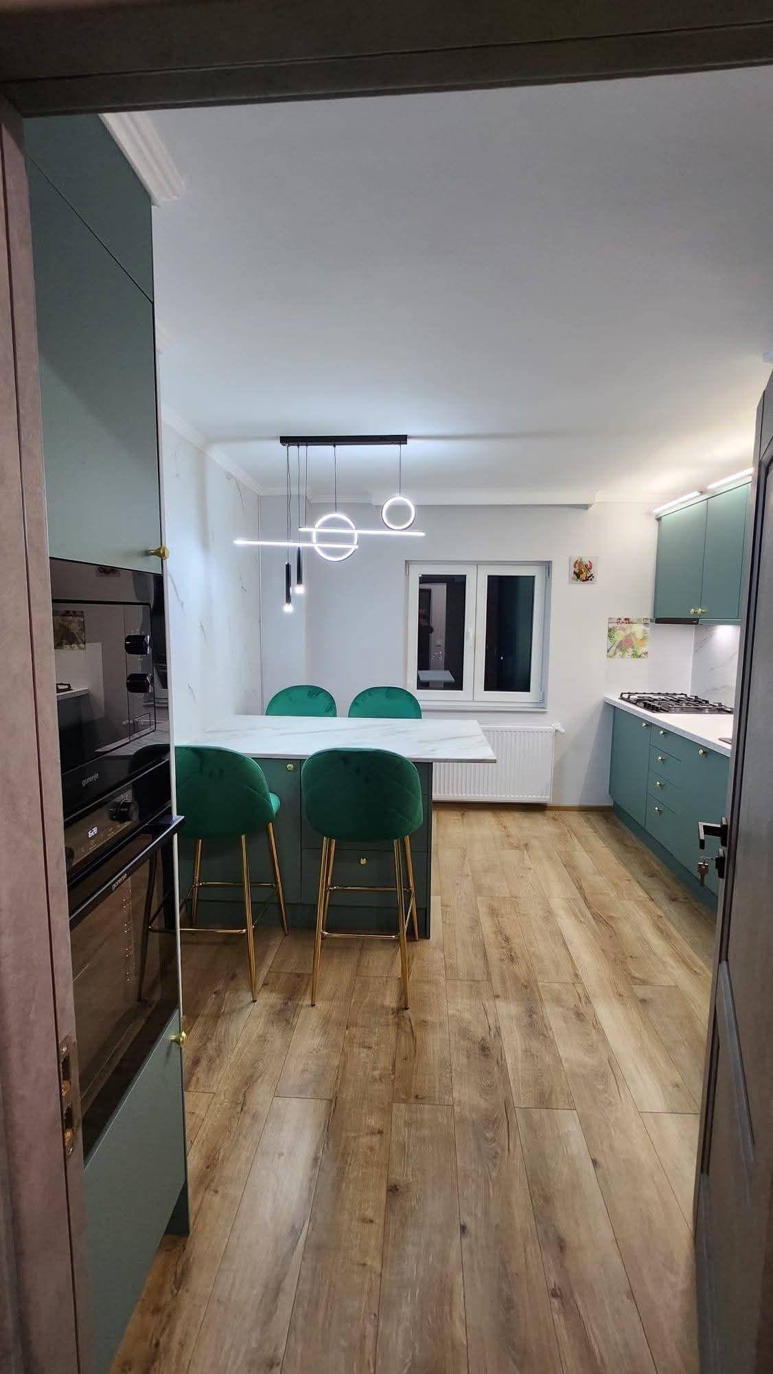 Inchiriez apartament 3 camere Otopeni Centru - imagine 1
