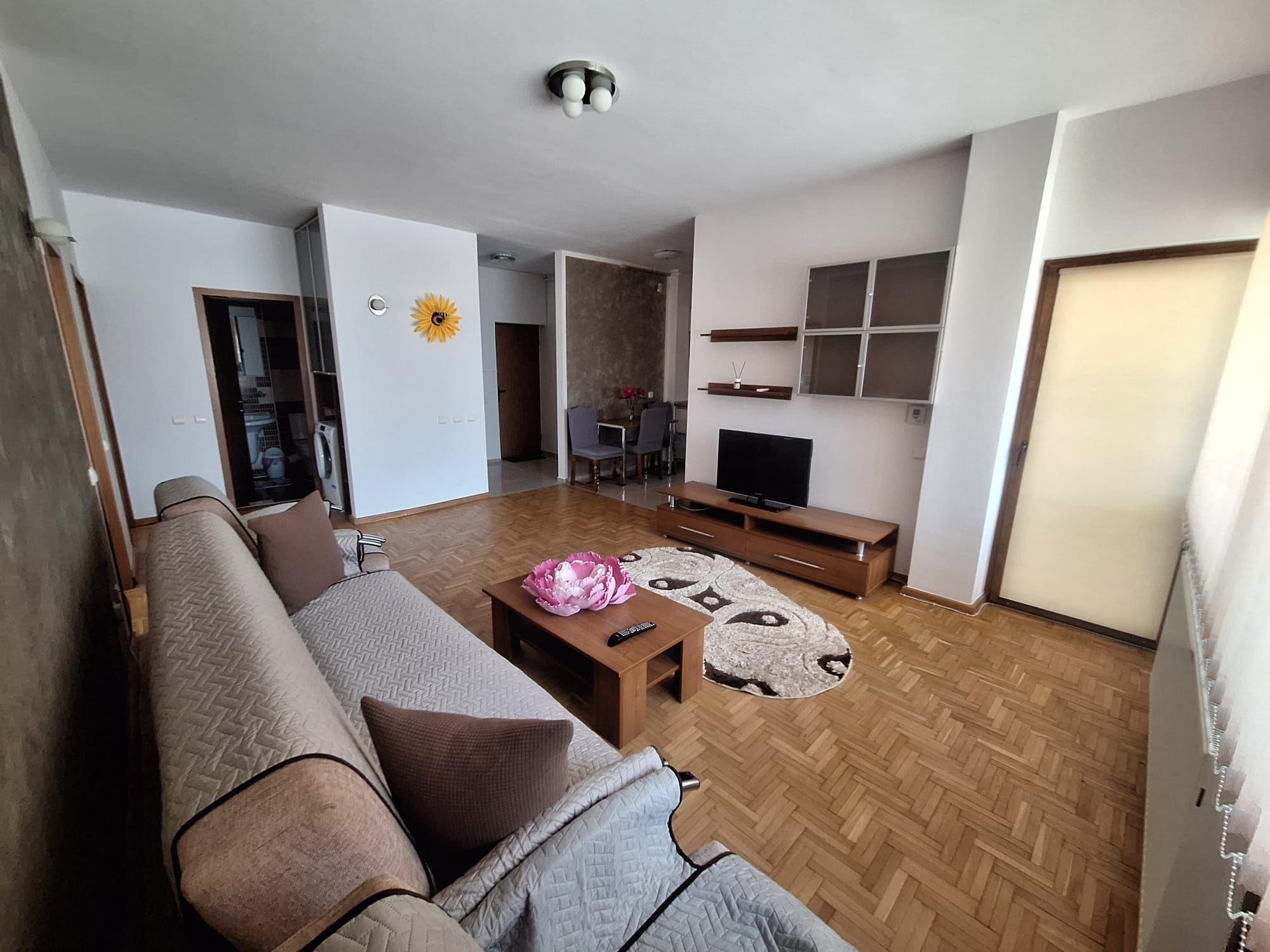 Apartament 3 camere de închiriat (Otopeni) - imagine 1