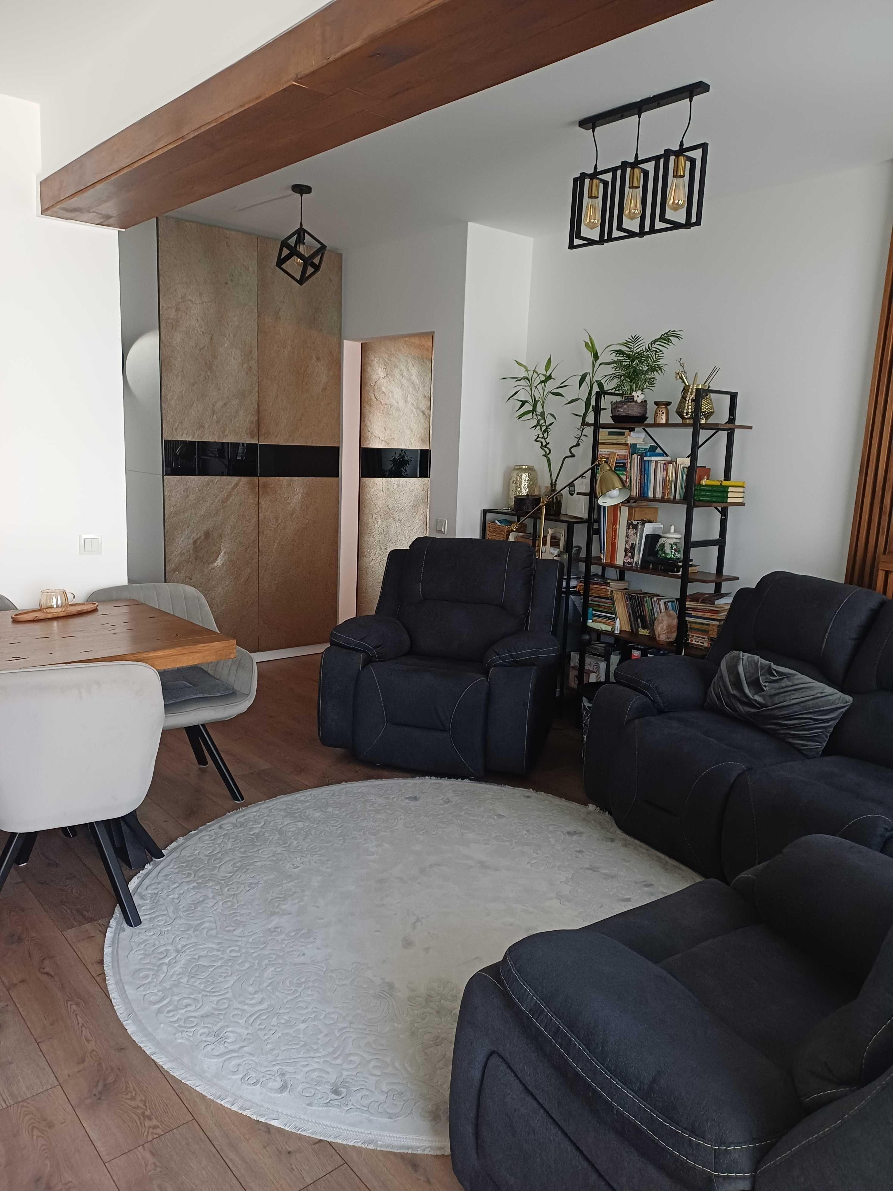 Vând apartament 2 camere mobilat, utilat modern