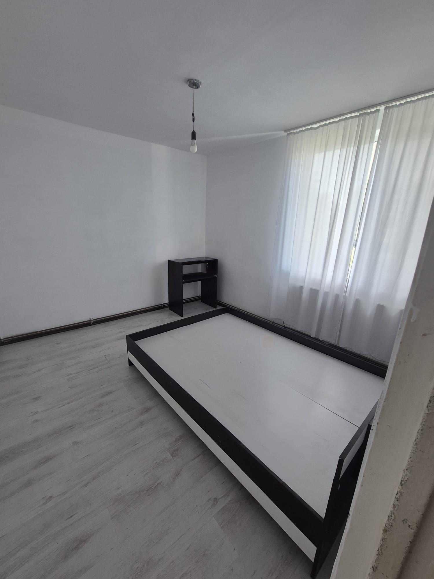 Apartament 2 camere, Str. Teilor – la intrarea în Pădurea Trivale