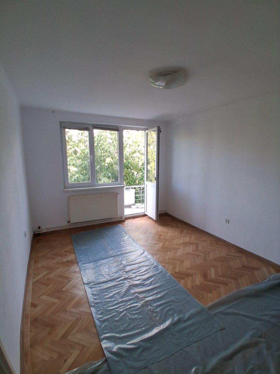 Apartament cu 2 camere semidecomandat zona tei pitestii