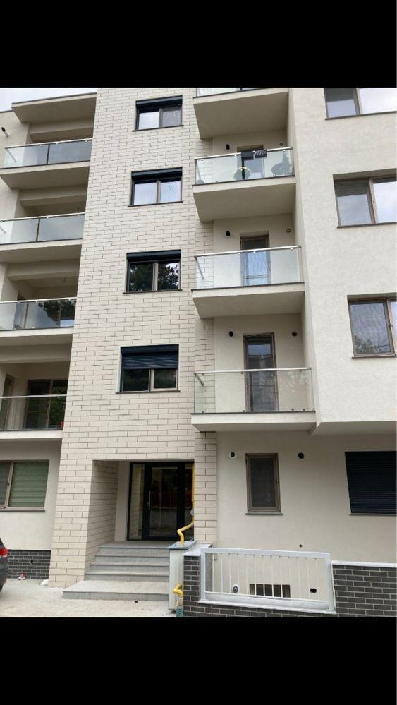 Inchiriez apartament 2 camere