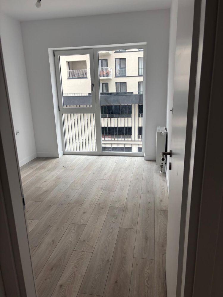 PROPRIETAR | Studio dublu | SILK DISTRICT | Etaj 4 |