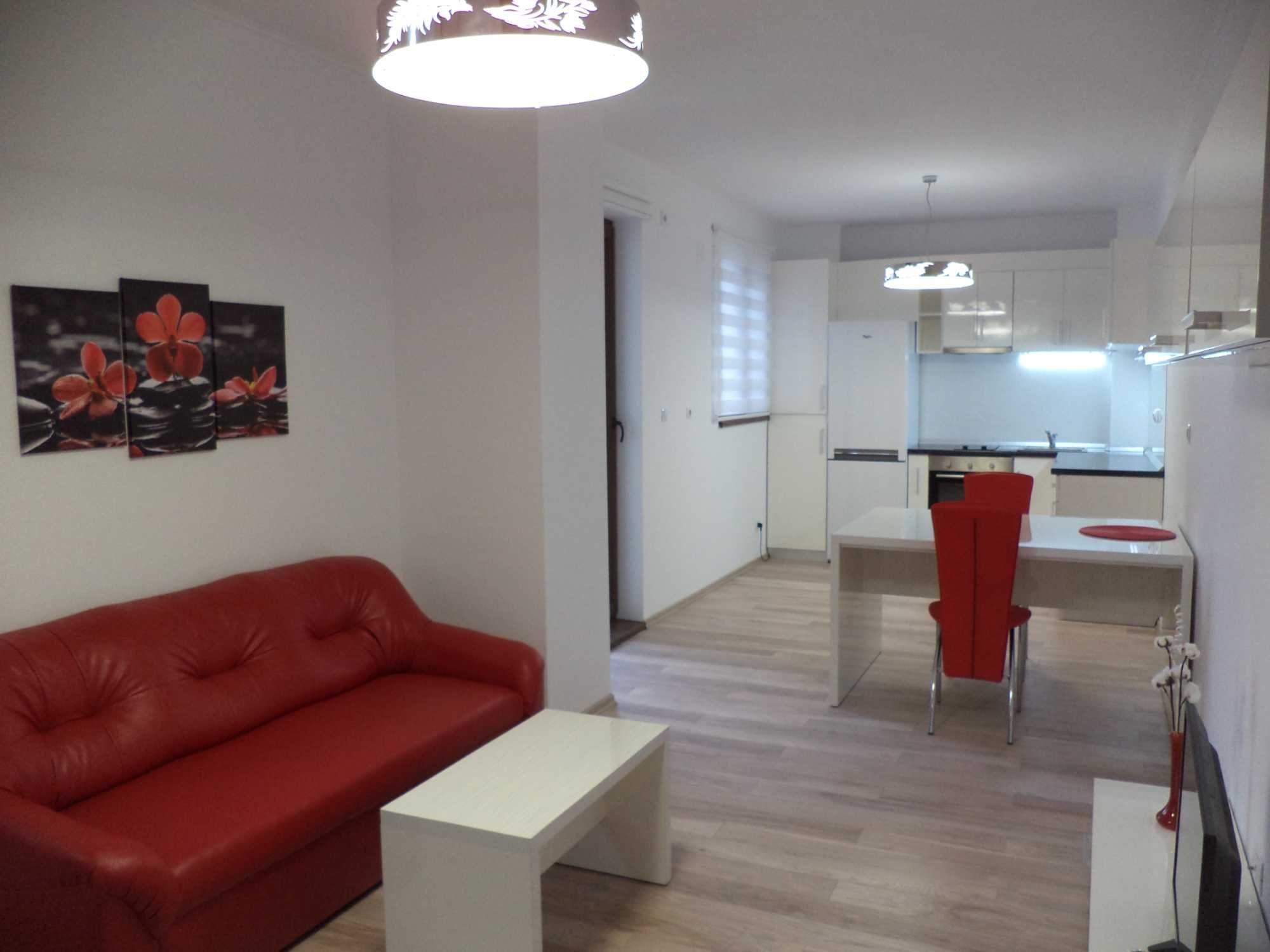 Închiriez apartament 2 cam. centru - Mitropolie Iași
