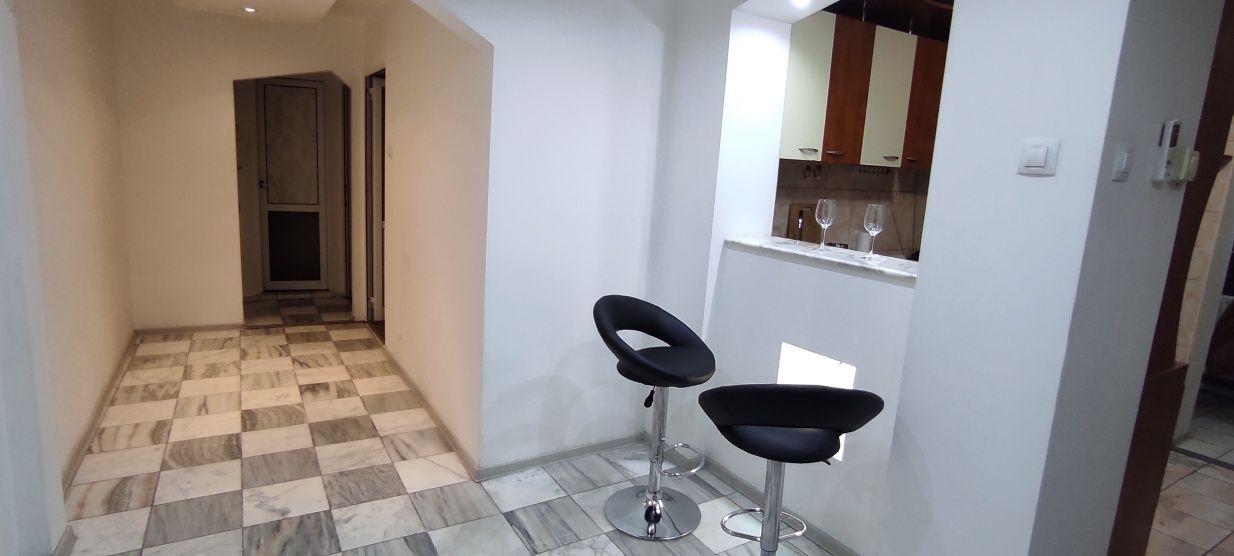 Proietar închiriez apartament 3 camere Zimbru
