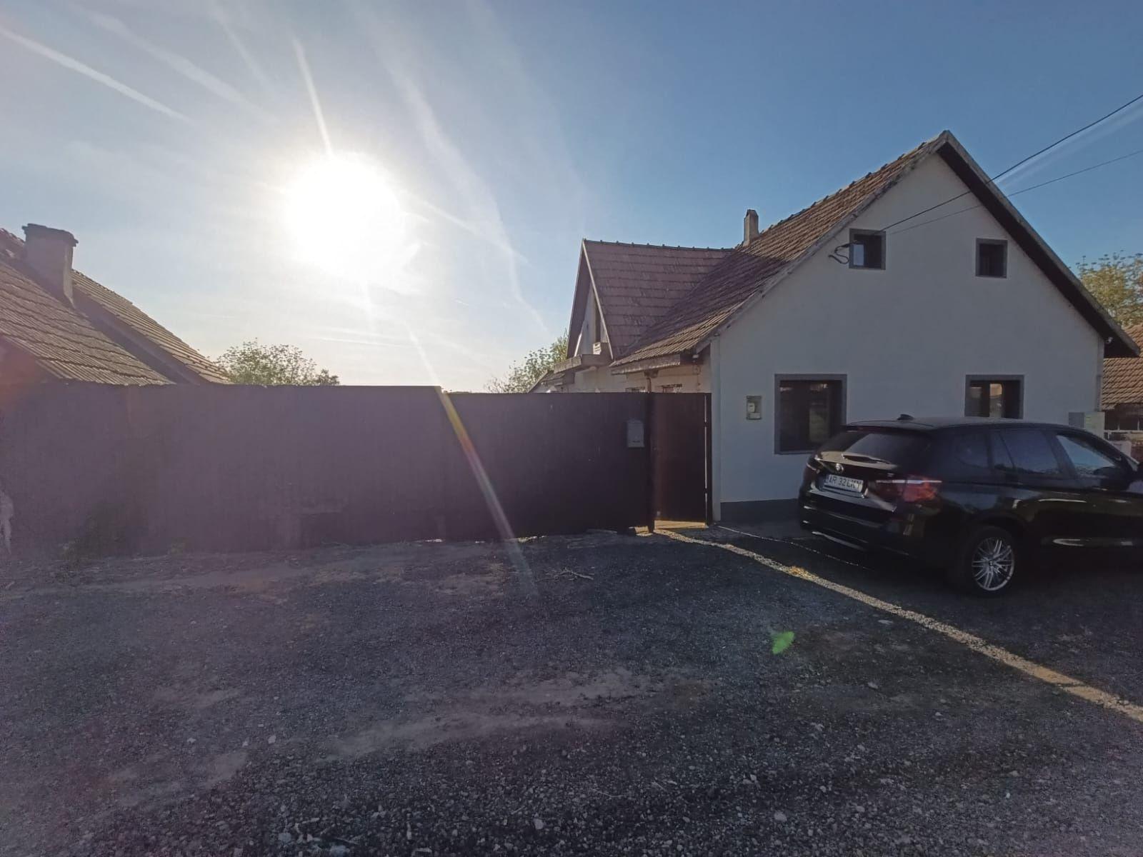 Casa mobilata si utilata in Vinga, teren 1300mp
