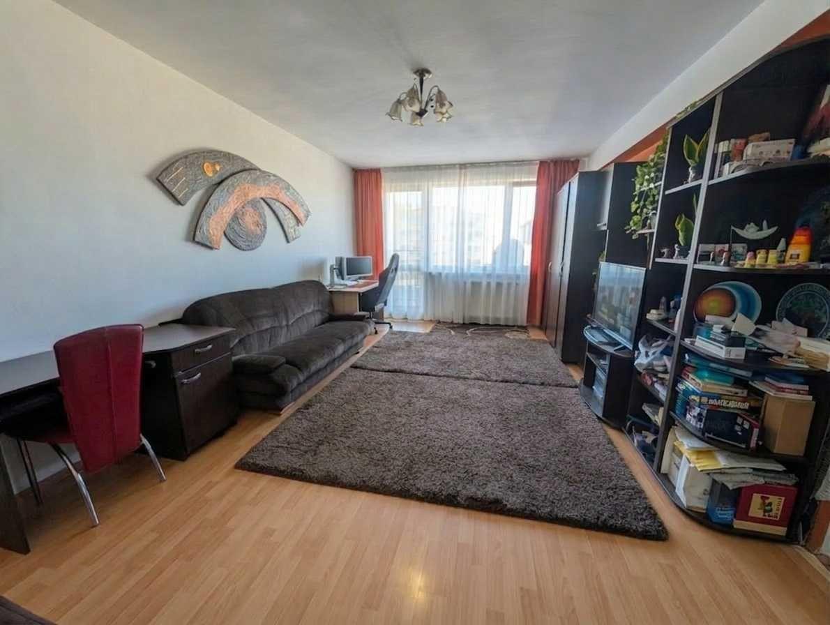 Vând apartament 1 cameră, Mărăști, Henri Barbusse,garaj inclus în preț - imagine 1
