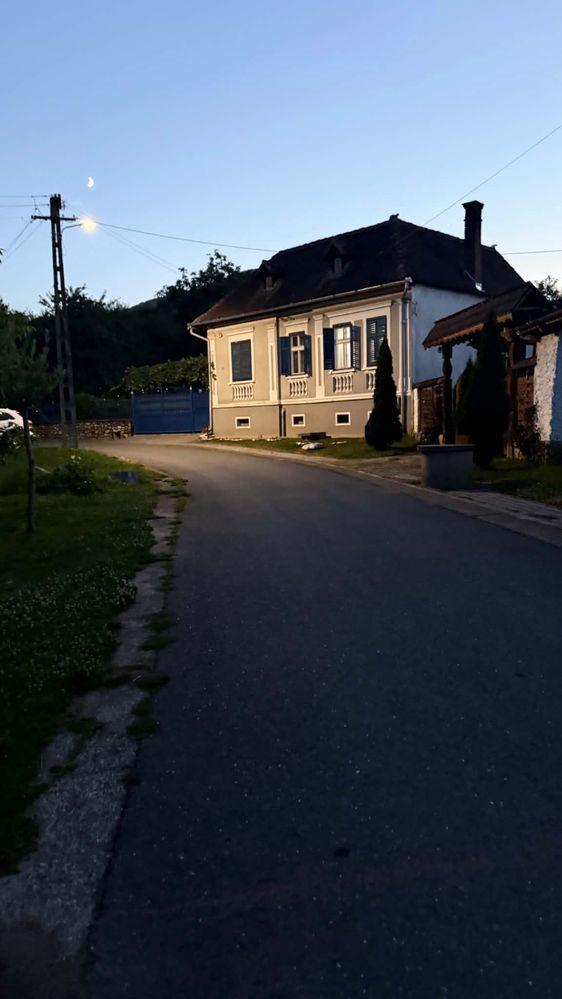 CASA DE VANZARE situata in Marginimea Sibiului Comuna ORLAT - imagine 1