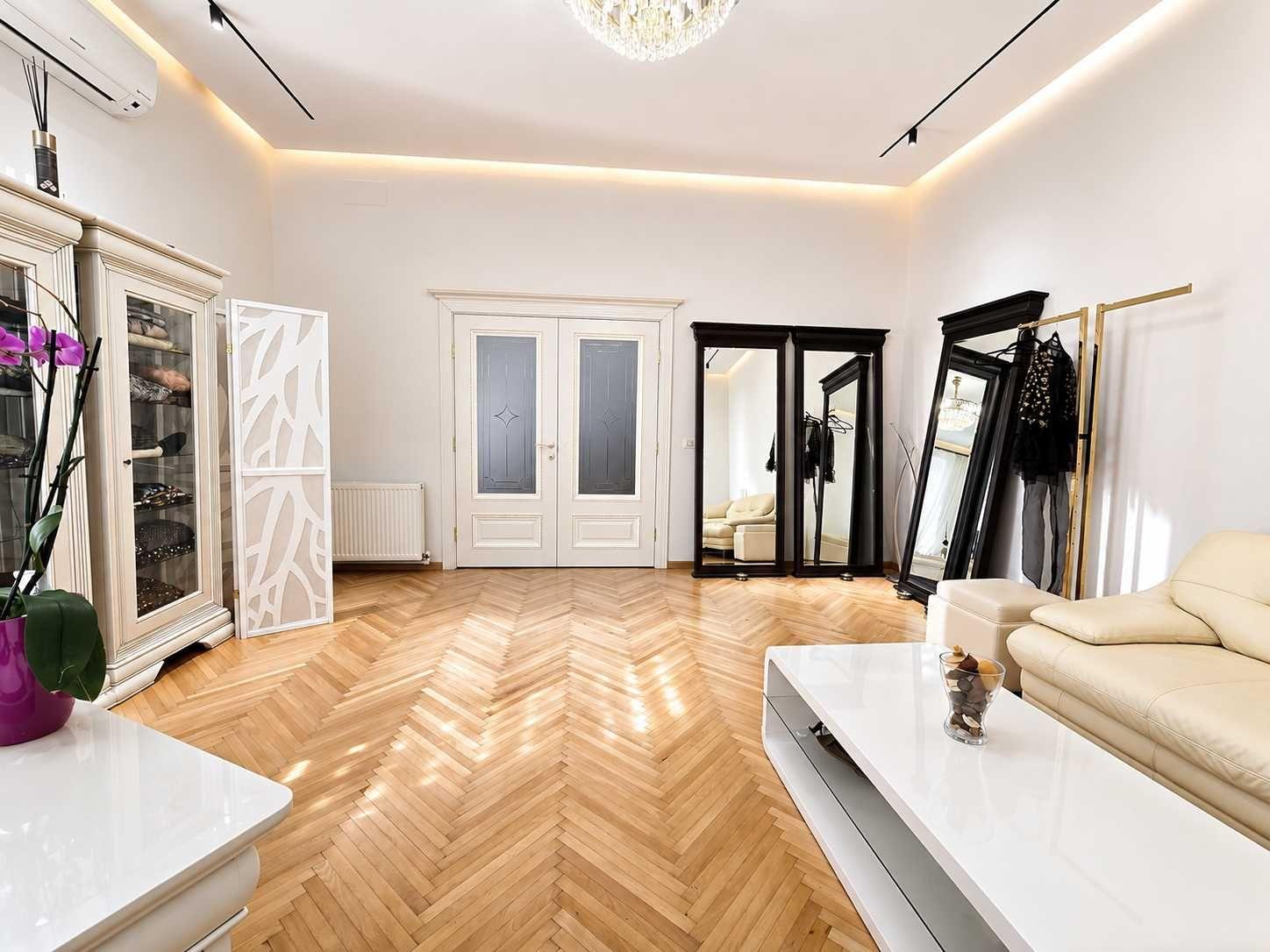 Casă / Vilă  de închiriat centrul Sibiului, 130mp (birouri, atelier,etc.) - imagine 1