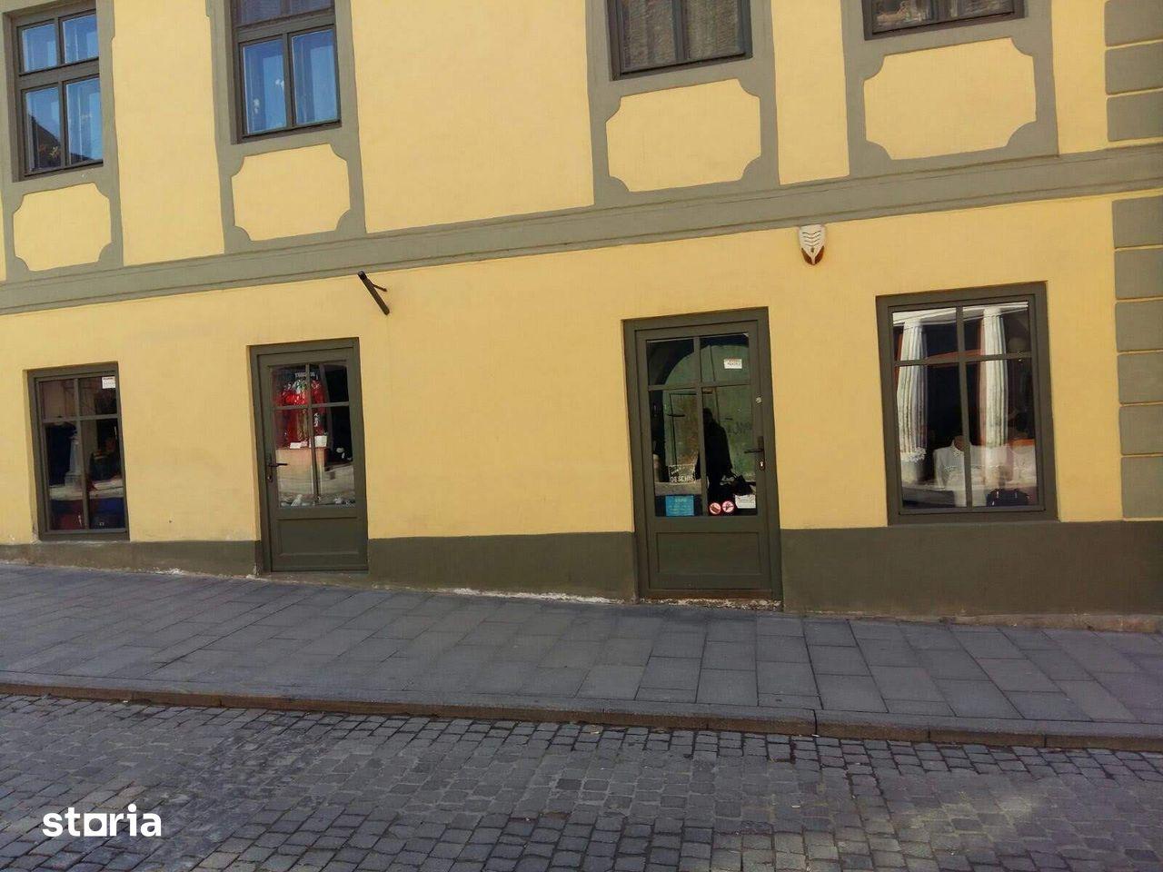 Spațiu comercial de inchiriat zona centrala - imagine 1