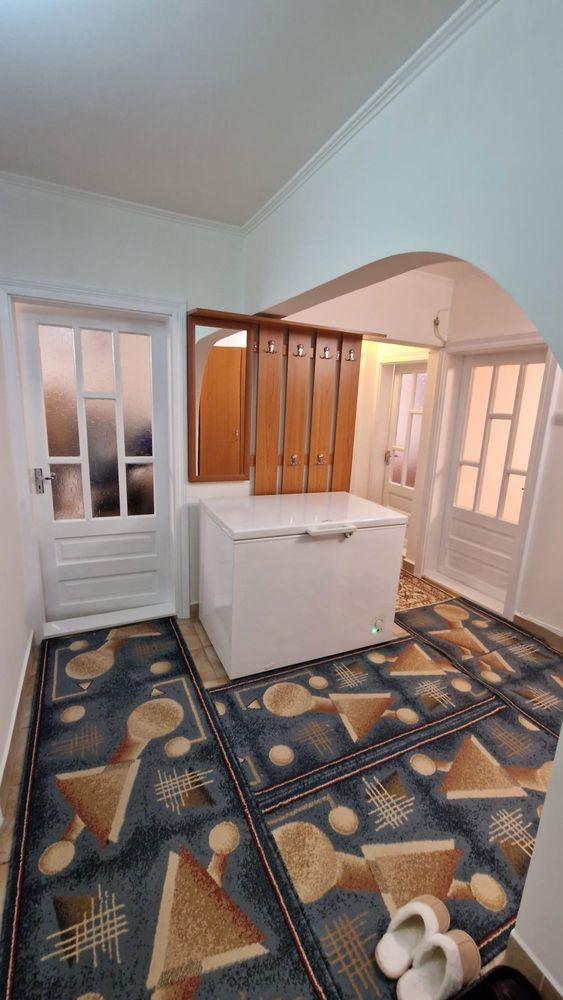 Apartament 3 camere Victoriei 13 zona Obcini