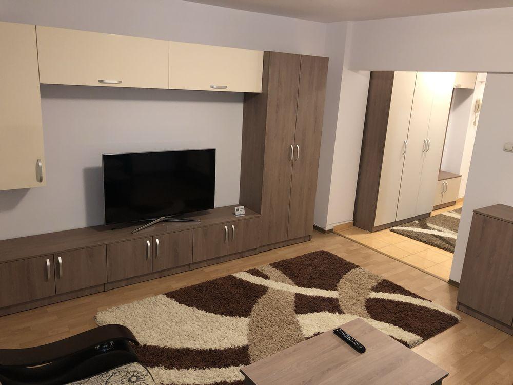 Vand apartament 2 camere zona Bulevard - Parcul Sucevei