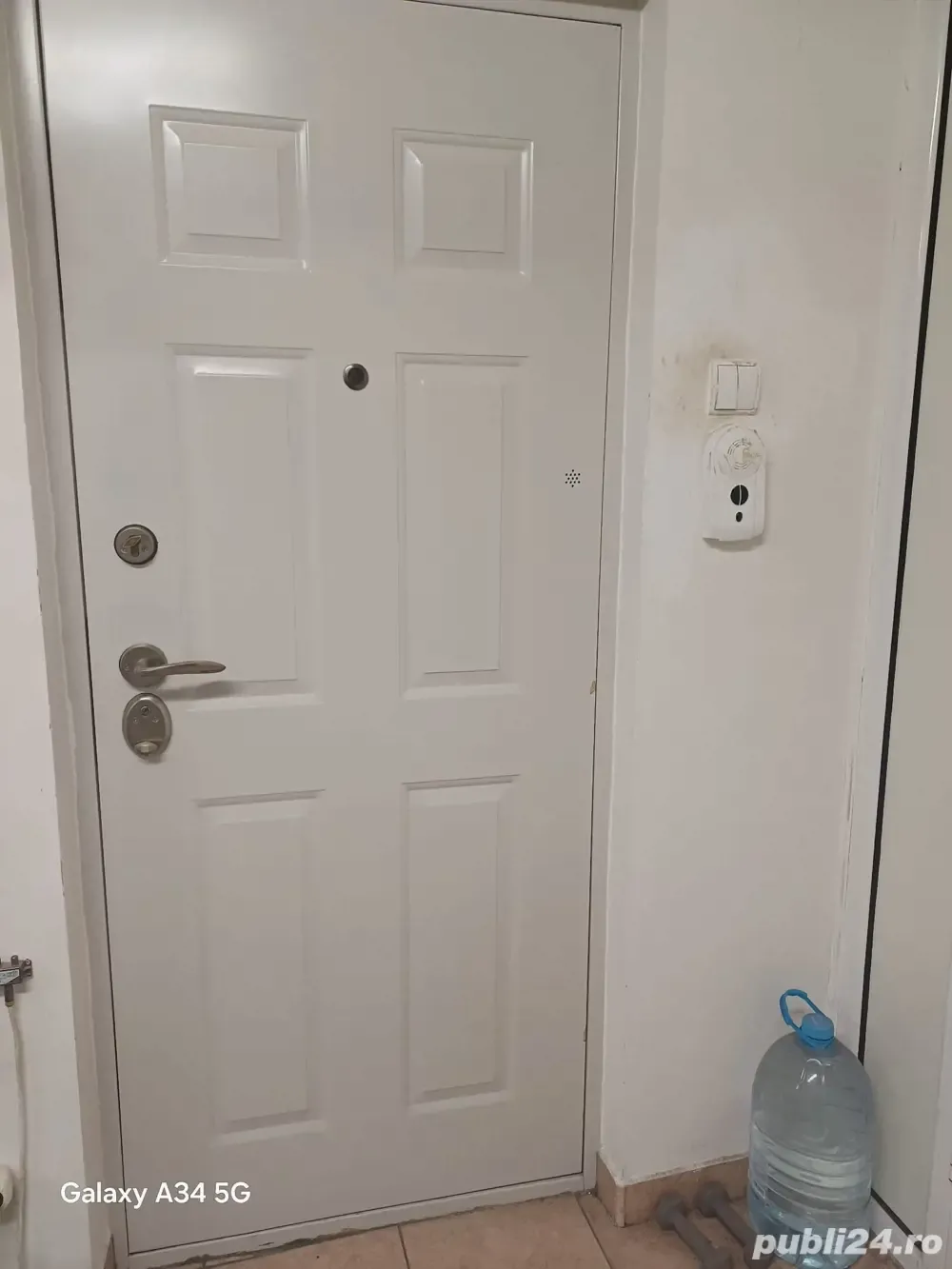 vand apartament cu 4 camere in cartierul Manastur - imagine 1