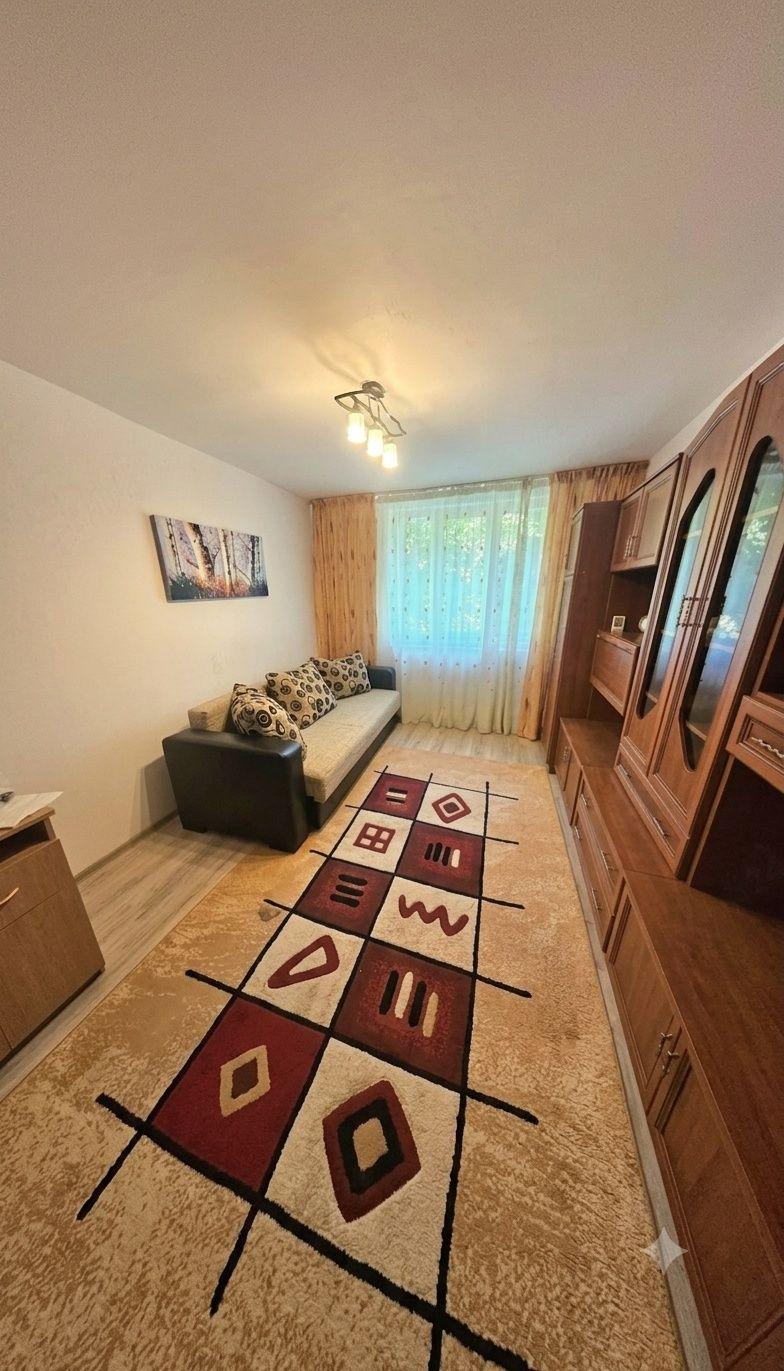 Închiriez garsonieră la parter renovata Darmanesti zona Adridan