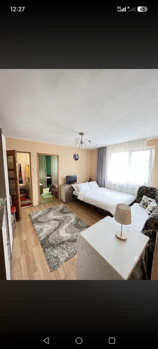 Apartament de vânzare - imagine 1