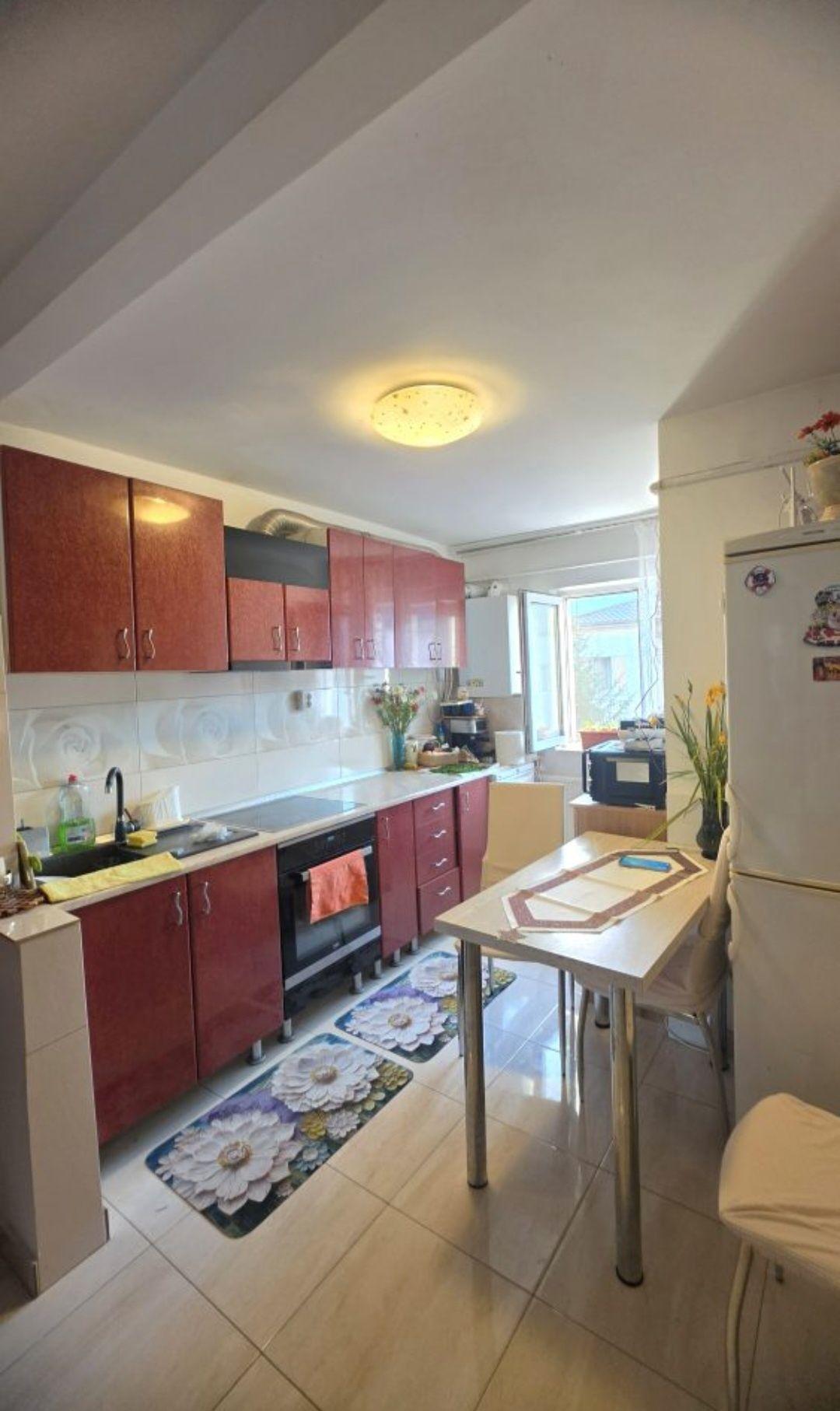 De vanzare apartament 2  camere - imagine 1