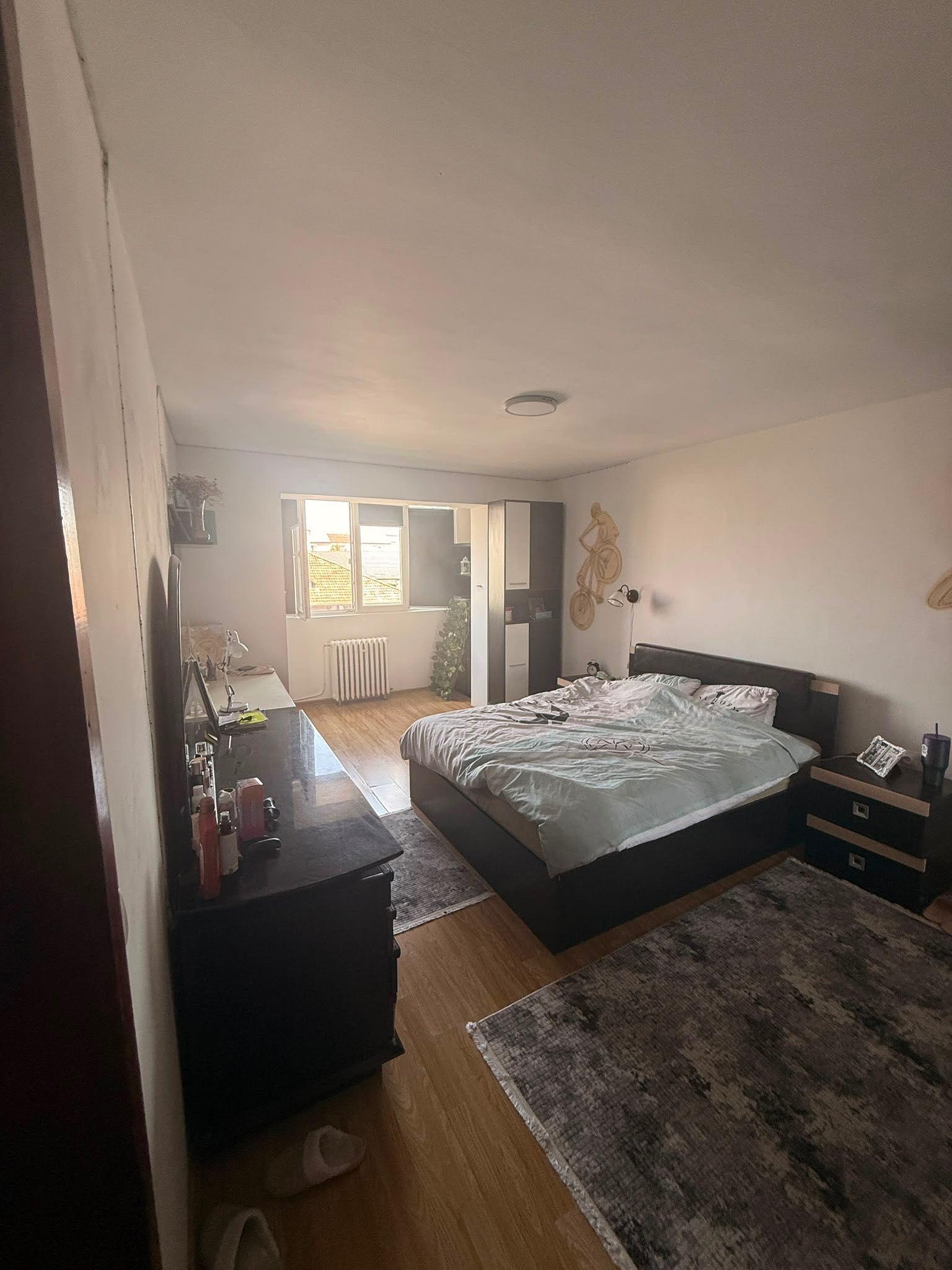 Apartament 4 camere de închiriat Bistrița zona sensul vechi - imagine 1