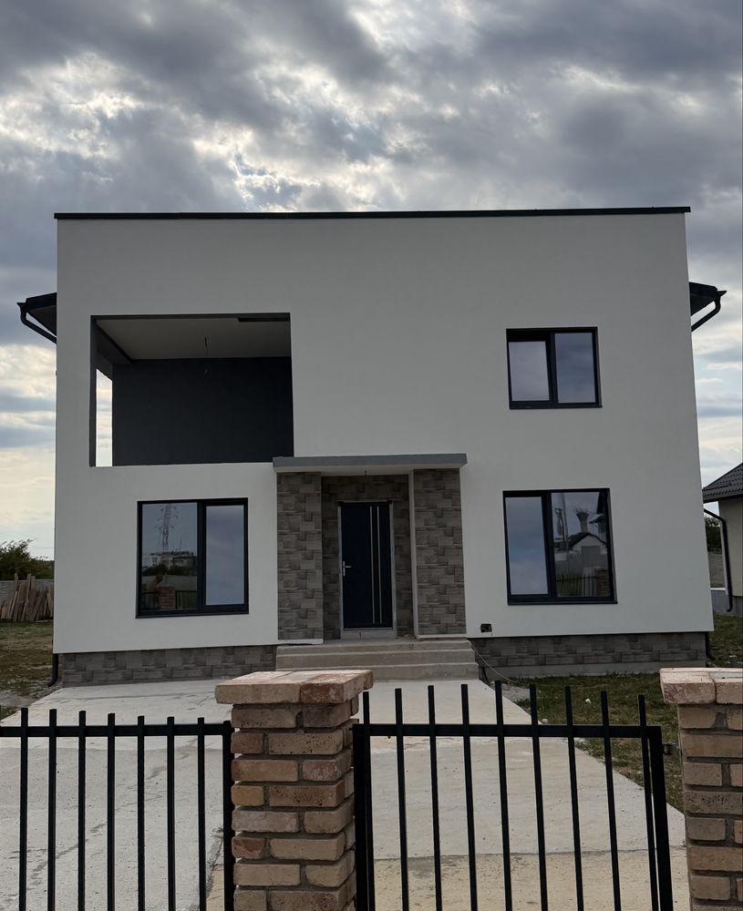 Casa de vanzare. Mega oferta??? Nu rata!!