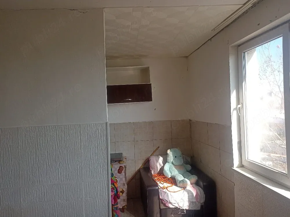 inchiriez garsoniera 24 m2-850 lei