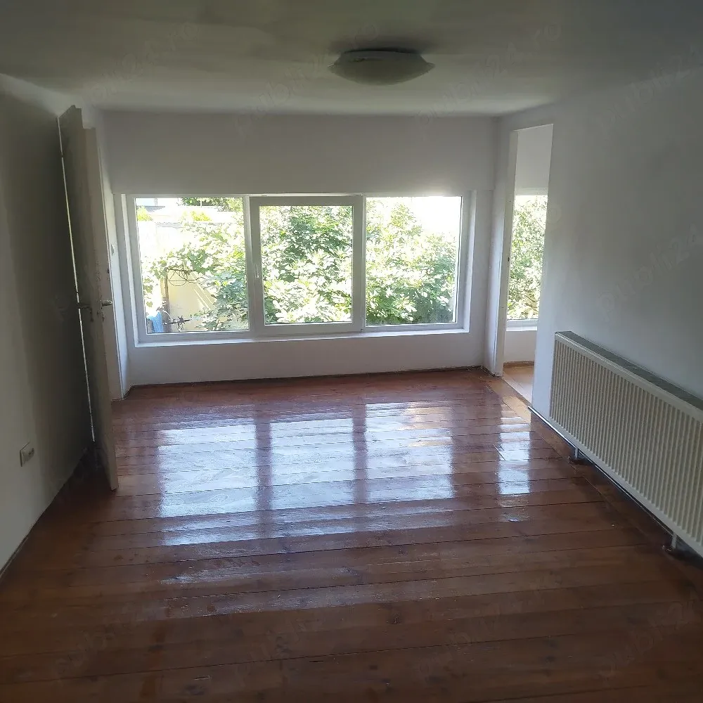 Proprietar inchiriez apart.2 camere la casa - imagine 1