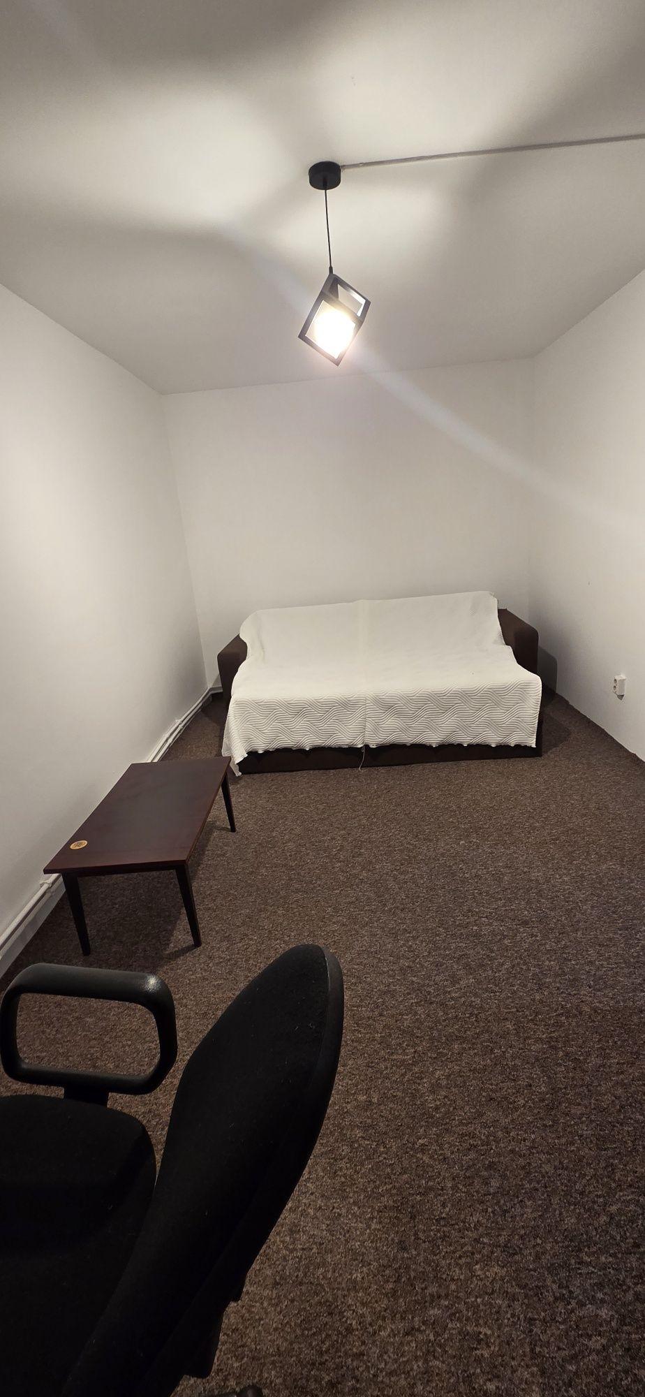 Închiriez garsoniera cartier Iris