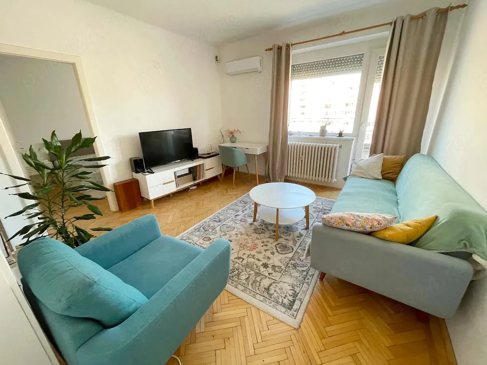 Proprietar vand apartament 2 camere ultracentral