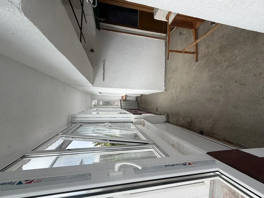 Apartament de vanzare 3 camere republicii - imagine 1