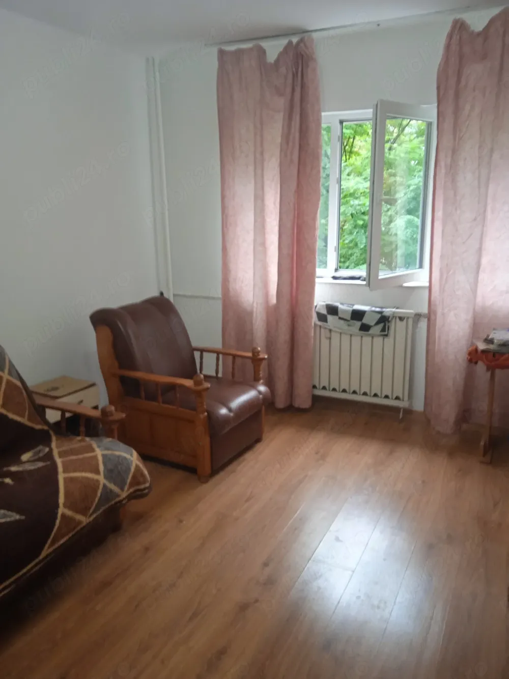 Închiriez apartament 2 camere