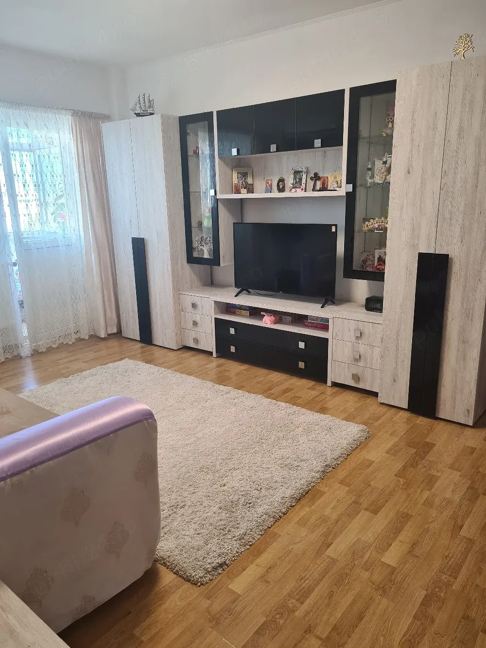 Vand apartament 2 camere, sector 5, semimobilat, confort1, 100.000 euro!