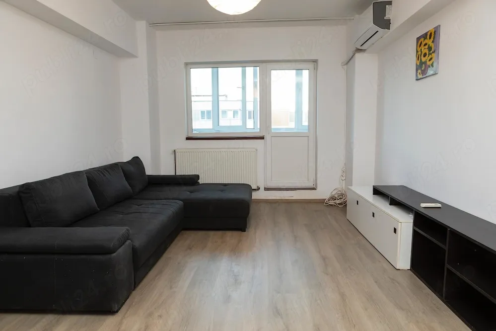 Renovat - 2 camere semidecomnadat 85000 EURO