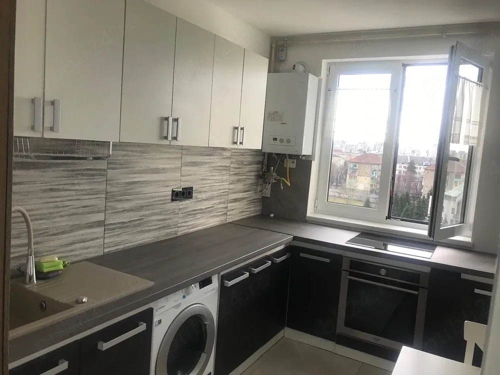 Inchiriez dau in chirie apartament 2 camere zona  Bucla