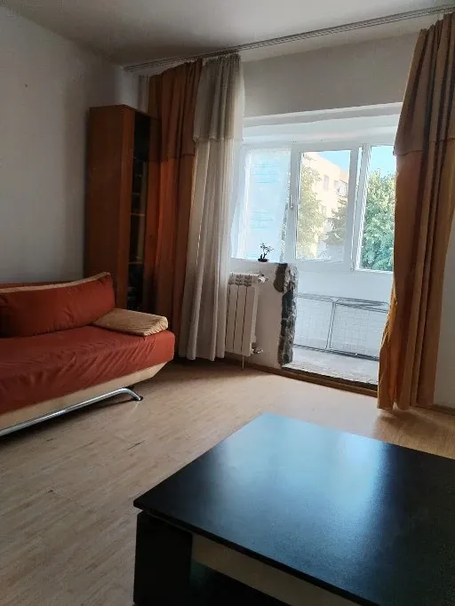 Ofer spre inchirire garsoniera in Ramnicu Valcea, zona Nord