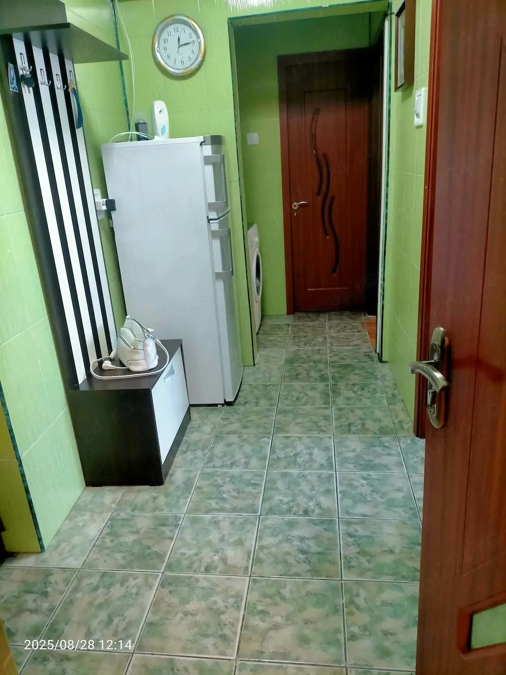 Apartament cu 2 cam decomandat de închiriat