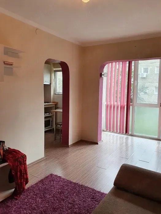 Ocazie!!! Garsoniera moderna confort 1 Micalaca cu loc parcare auto etaj 1